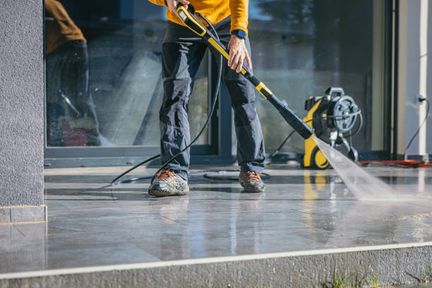 Pressure Washing Services for Businesses in Northford, CT