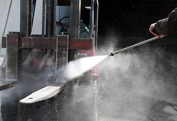 Best Residential Pressure Washing Services  in Northford, CT